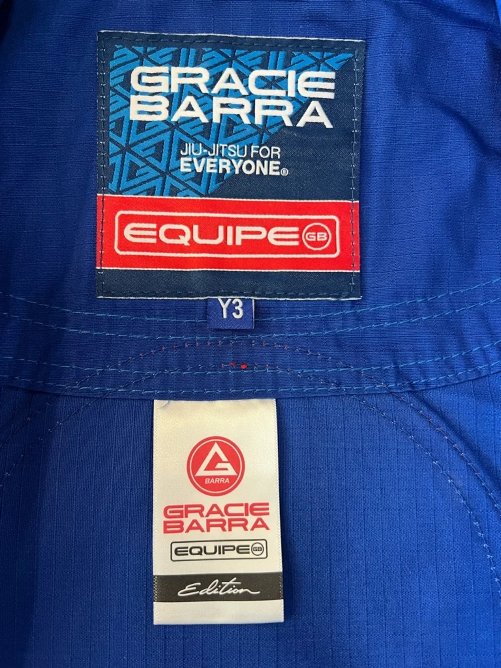 Gracie Barra Kids Jiu Jitsu Kimono - Picture 5 of 8